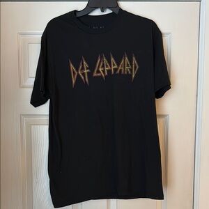 Black DEF LEPPARD Graphic T-Shirt